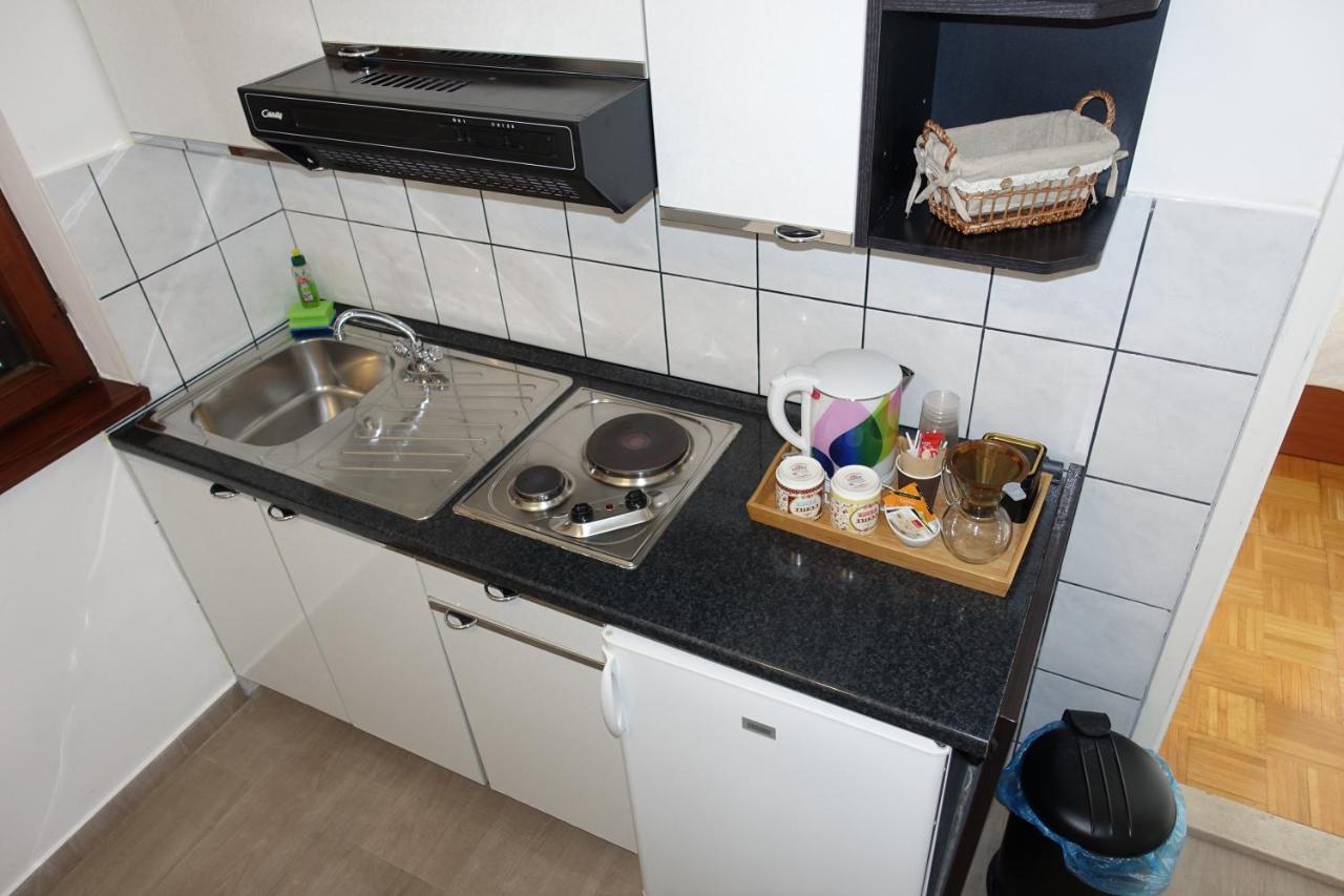 Room Novakovic Biograd Na Moru Luaran gambar