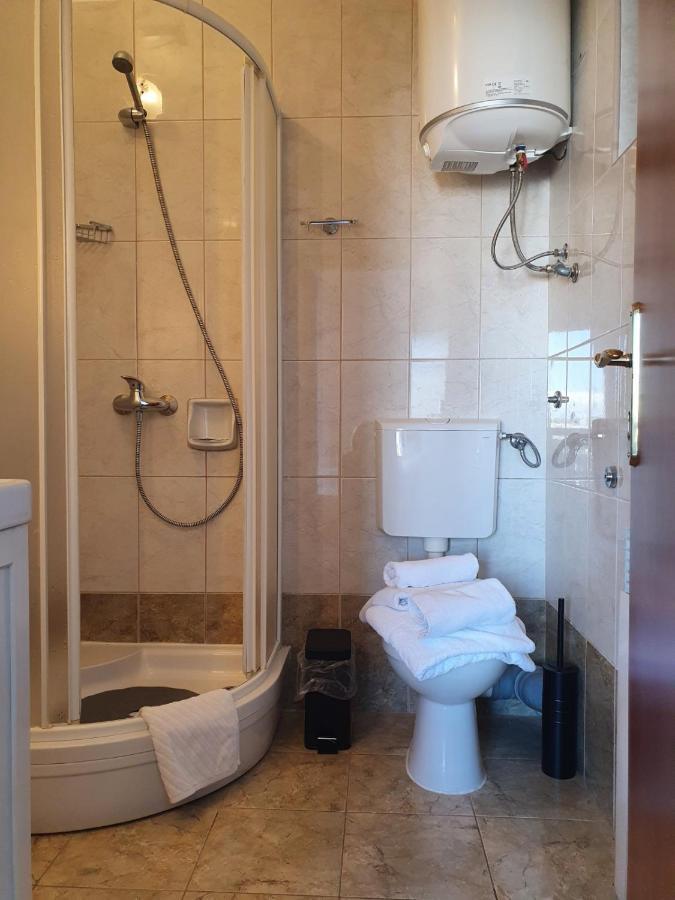 Room Novakovic Biograd Na Moru Luaran gambar