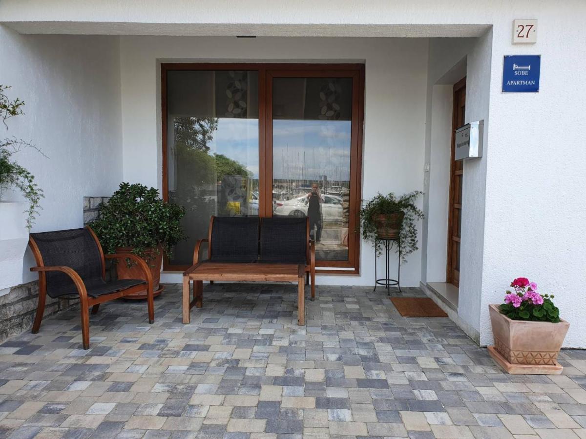 Room Novakovic Biograd Na Moru Luaran gambar