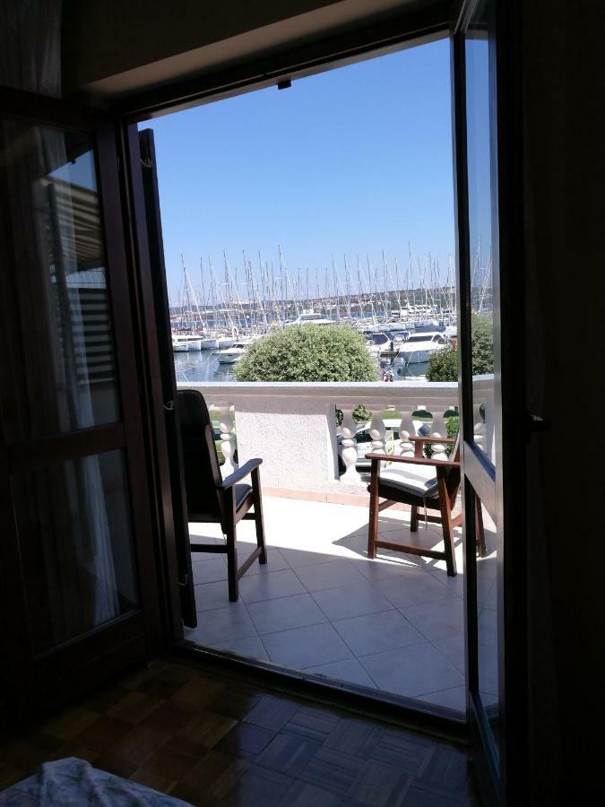 Room Novakovic Biograd Na Moru Luaran gambar